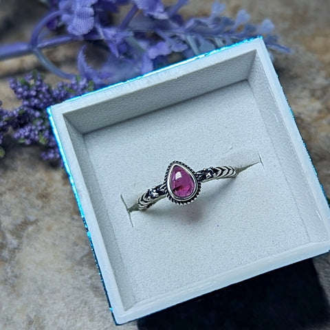 Pyrope Garnet Ring~JSSRPGAR