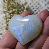 Rainbow Moonstone Heart~CRMHRT06