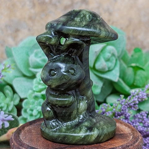 Jade Rabbit and Mushroom Carving~CRJADRMC
