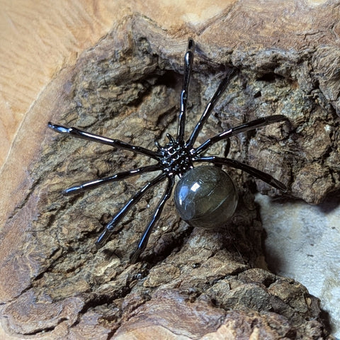 Labradorite Spider~CRLSPDR1