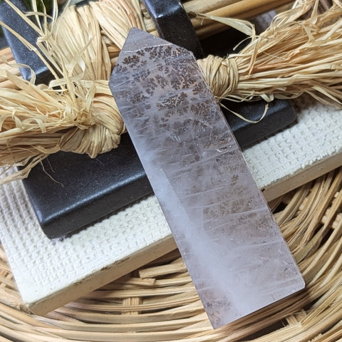 Dendritic Quartz Tower~CRDQTWR1