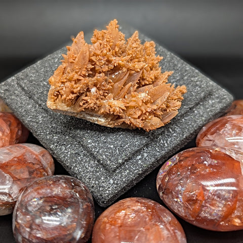 Spiky Red Dogtooth Calcite~CRSRDC06