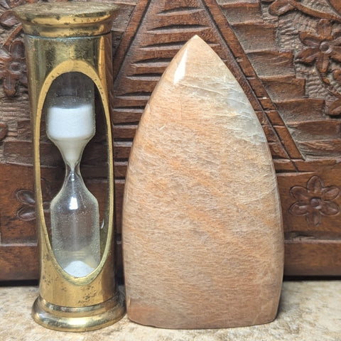 Peach Moonstone "Flame"~CRPMFLM1