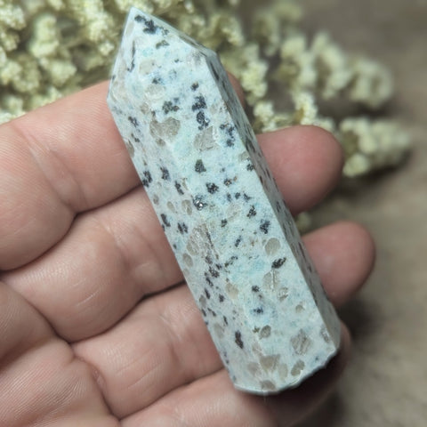 Archangel Gabriel Stone Pillar~CRAGWD06