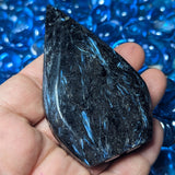 Garnet in Arfvedsonite "Flame"~CRGAFLM3