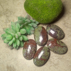 Dragonstone Palm Stone~CRDSPALM