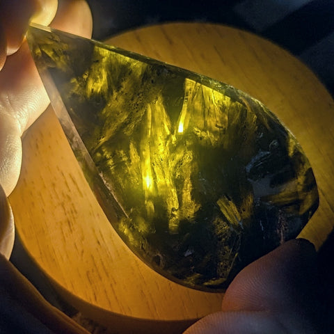 Epidote in Quartz "Flame"~CREQFLM1