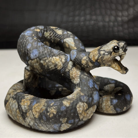 Que Sera Stone Snake Carving~CRNJSNK2