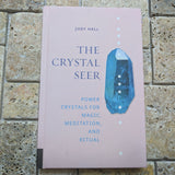 The Crystal Seer- Judy Hall