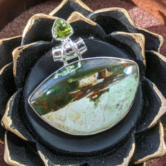Green Chalcedony and Peridot Pendant~JSSGCP04