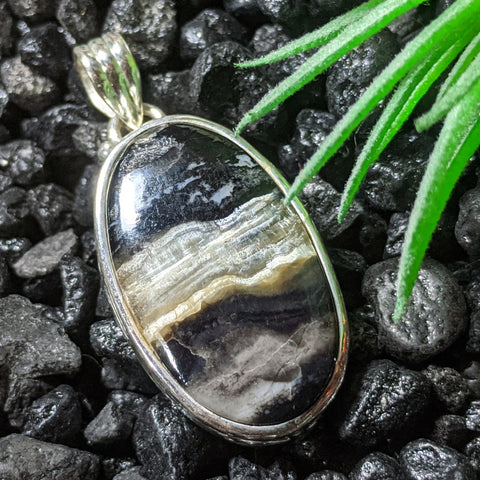 Chrysotile Shale Pendant~JSSCSP02