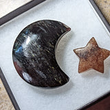 Garnet in Arfvedsonite Moon Carving~CRGAMN02